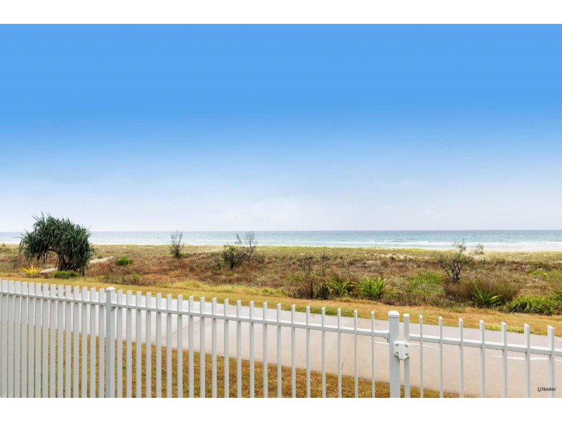 4/285 Golden Four Drive, Bilinga QLD 4225