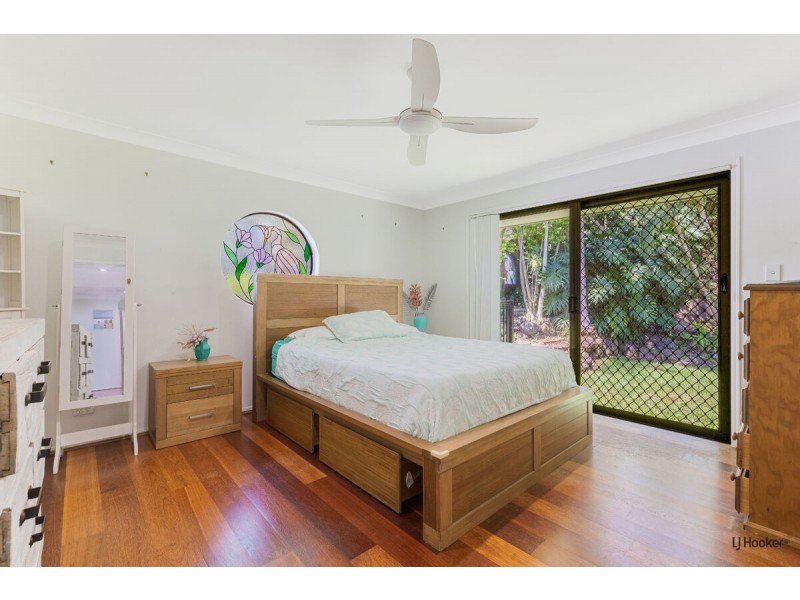 17 Lakeview Parade, Tweed Heads South NSW 2486