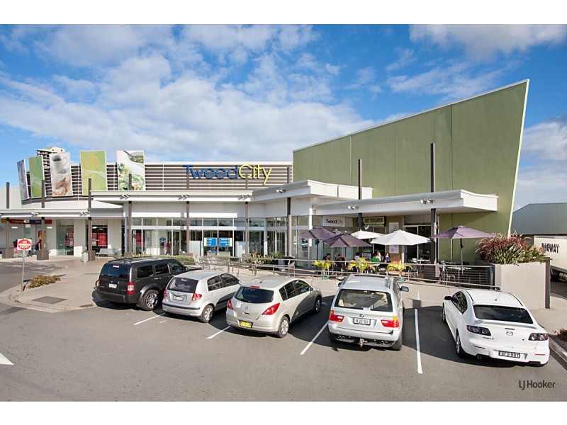 17 Lakeview Parade, Tweed Heads South NSW 2486