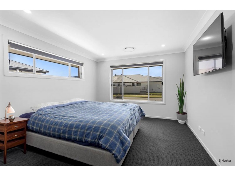 37 Robin Circuit, Tweed Heads South NSW 2486