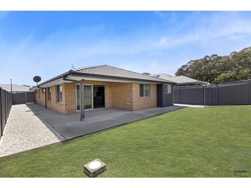 37 Robin Circuit, Tweed Heads South NSW 2486