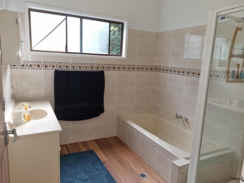 18 Hillcrest Avenue, Tweed Heads South NSW 2486