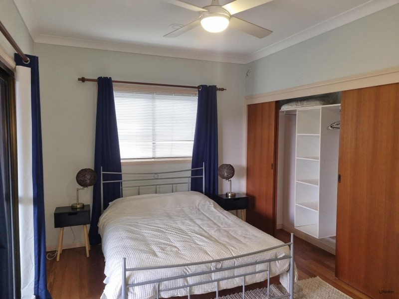 18 Hillcrest Avenue, Tweed Heads South NSW 2486