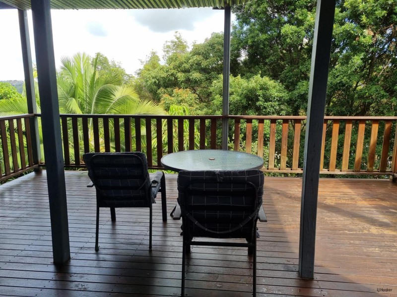 18 Hillcrest Avenue, Tweed Heads South NSW 2486