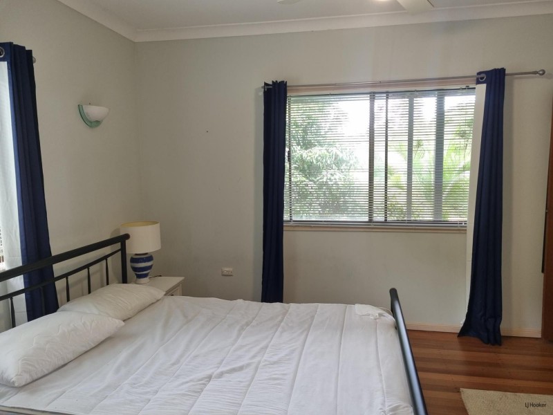 18 Hillcrest Avenue, Tweed Heads South NSW 2486