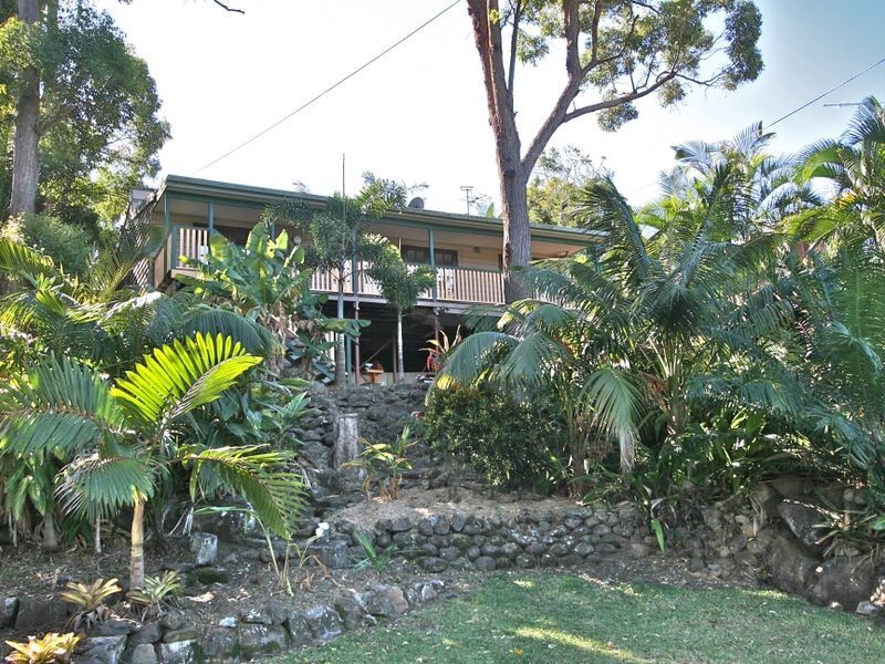 35 Lalina Ave, Tweed Heads West NSW 2485