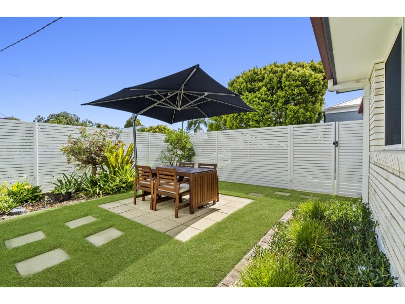 1/42 Third Avenue, Palm Beach QLD 4221