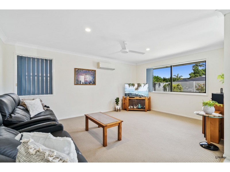 1/42 Third Avenue, Palm Beach QLD 4221