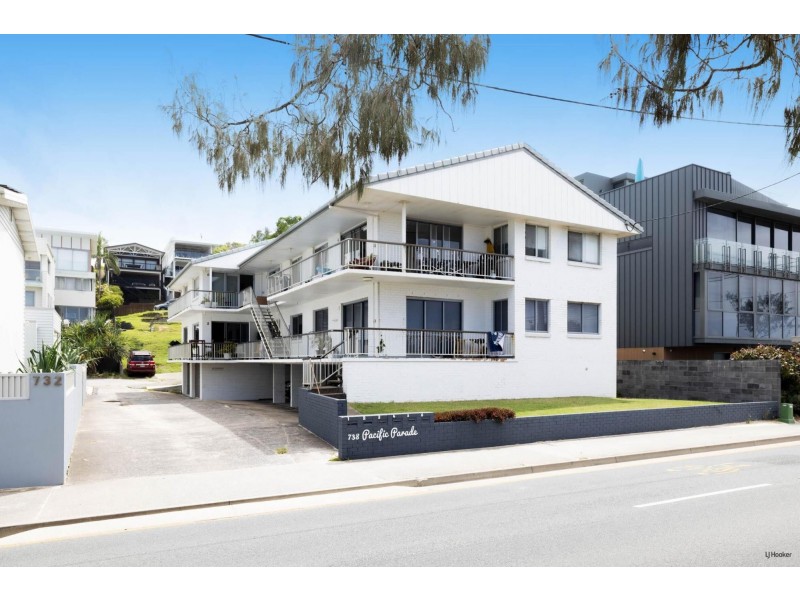 4/738 Pacific Parade, Currumbin QLD 4223
