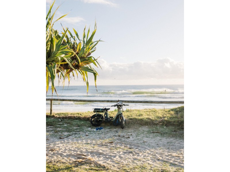 4/738 Pacific Parade, Currumbin QLD 4223