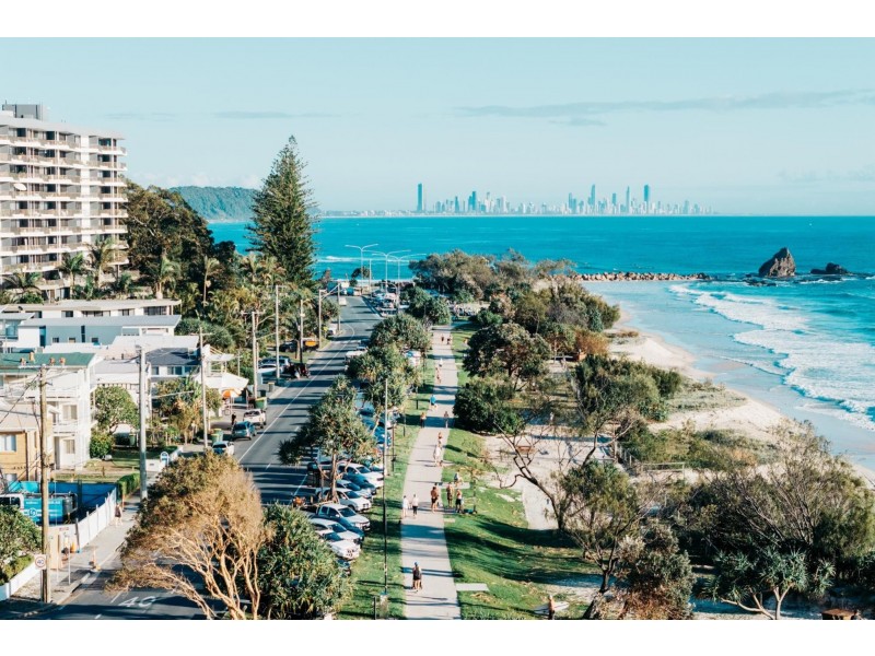 4/738 Pacific Parade, Currumbin QLD 4223