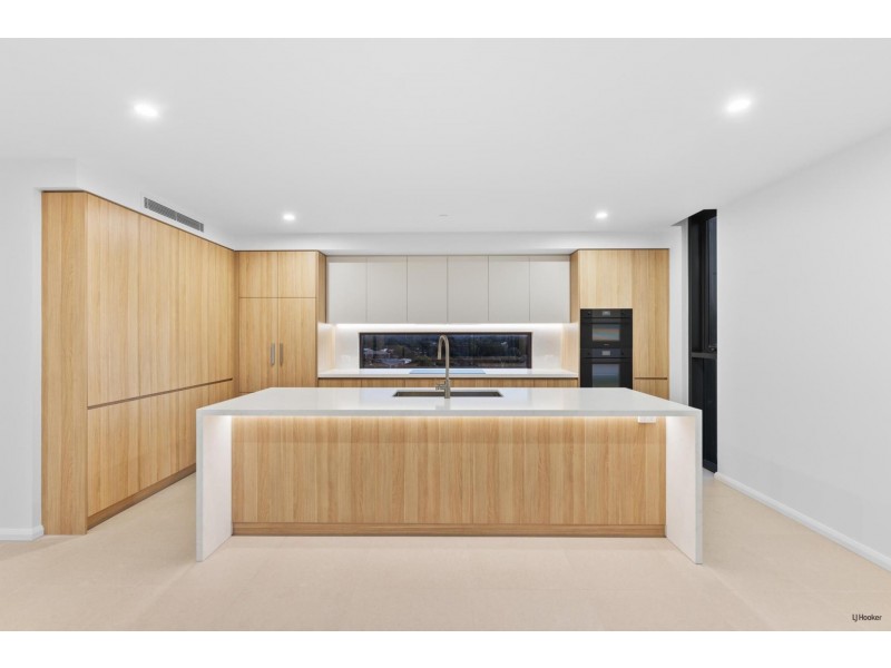 901/10 Coyne Street, Coolangatta QLD 4225