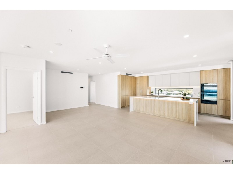 901/10 Coyne Street, Coolangatta QLD 4225