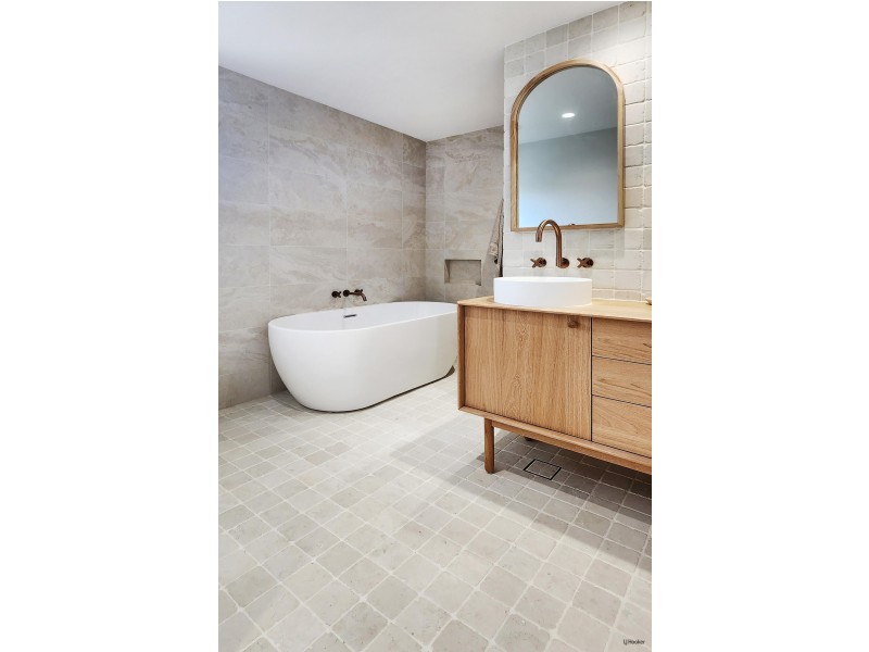 4 Tugun Street, Tugun QLD 4224