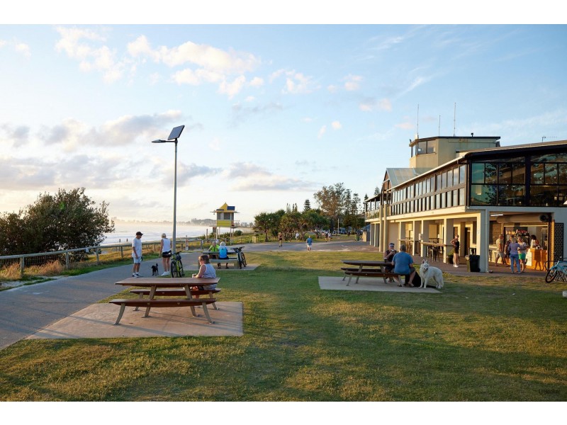 4 Tugun Street, Tugun QLD 4224