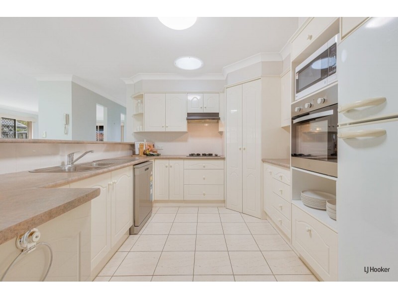 41 Winders Place, Banora Point NSW 2486