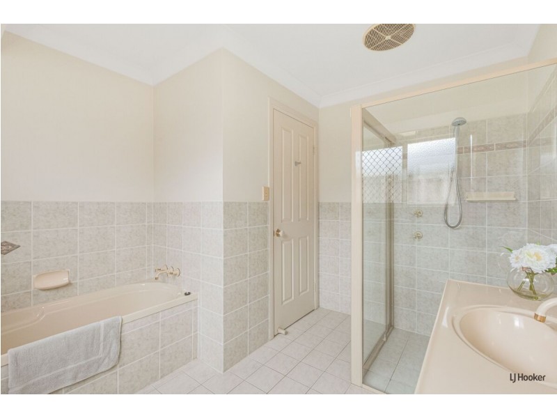 41 Winders Place, Banora Point NSW 2486