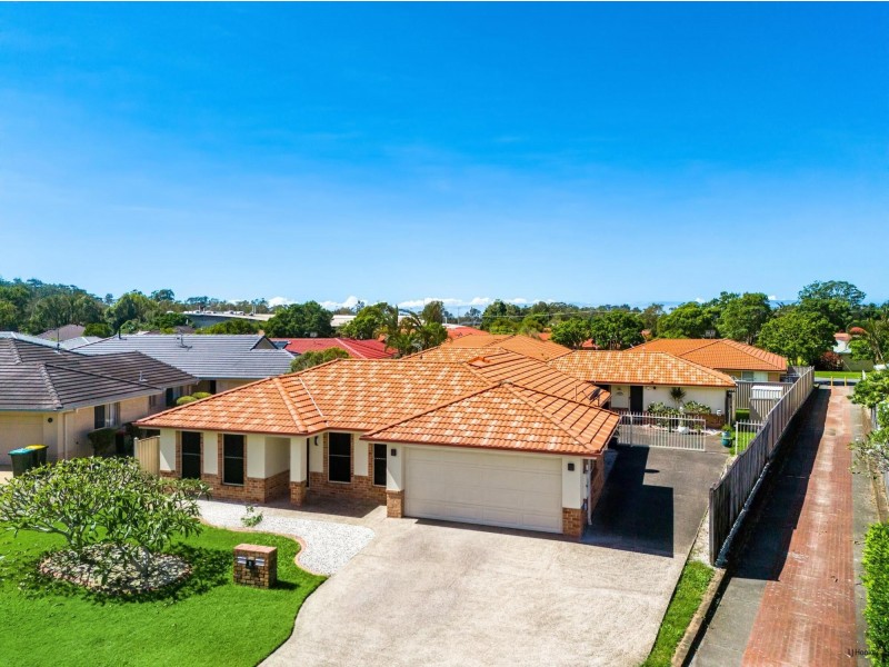 1/11 Magnolia Crescent, Banora Point NSW 2486