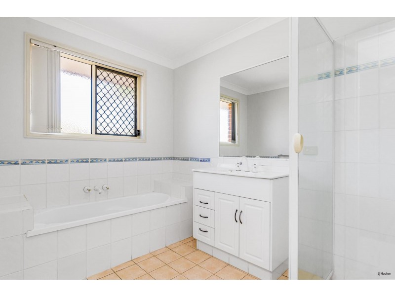 1/11 Magnolia Crescent, Banora Point NSW 2486