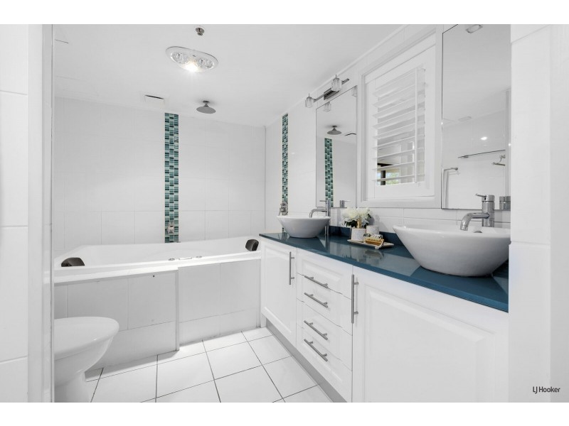 601/22 Kirkwood Road, Tweed Heads South NSW 2486