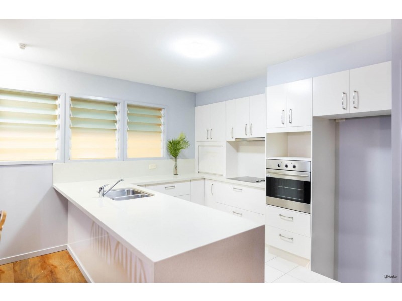 1B/828 Pacific Parade, Currumbin QLD 4223