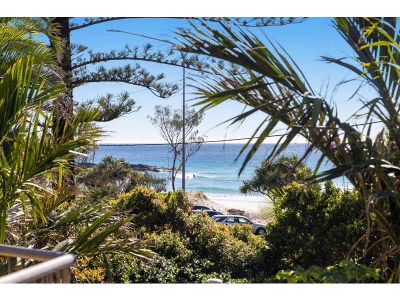 1B/828 Pacific Parade, Currumbin QLD 4223
