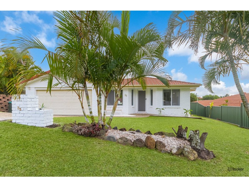 35 Kildare Drive, Banora Point NSW 2486
