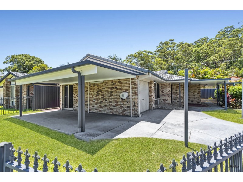 1/6 Merlot Court, Tweed Heads South NSW 2486