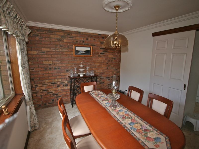 24 Karingal Avenue, Bilambil Heights NSW 2486