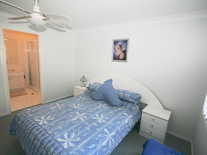136 Darlington Drive, Banora Point NSW 2486