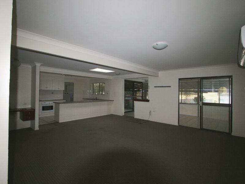 22 Lakes Drive, Tweed Heads West NSW 2485