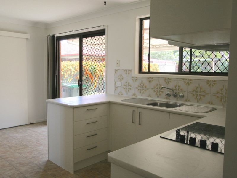 28 Blundell Boulevarde, Tweed Heads South NSW 2486