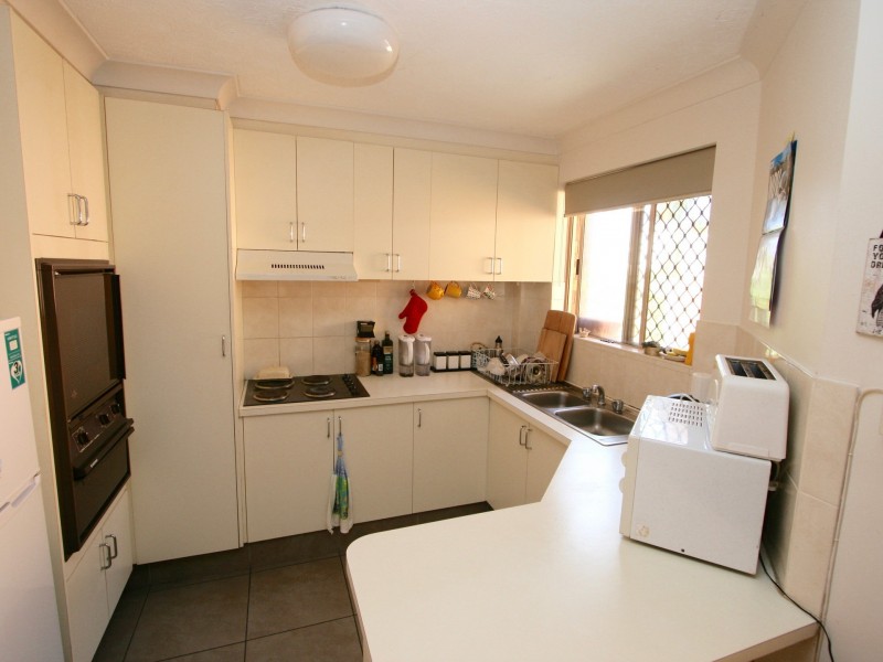 3/74 Stapylton Street, Coolangatta QLD 4225