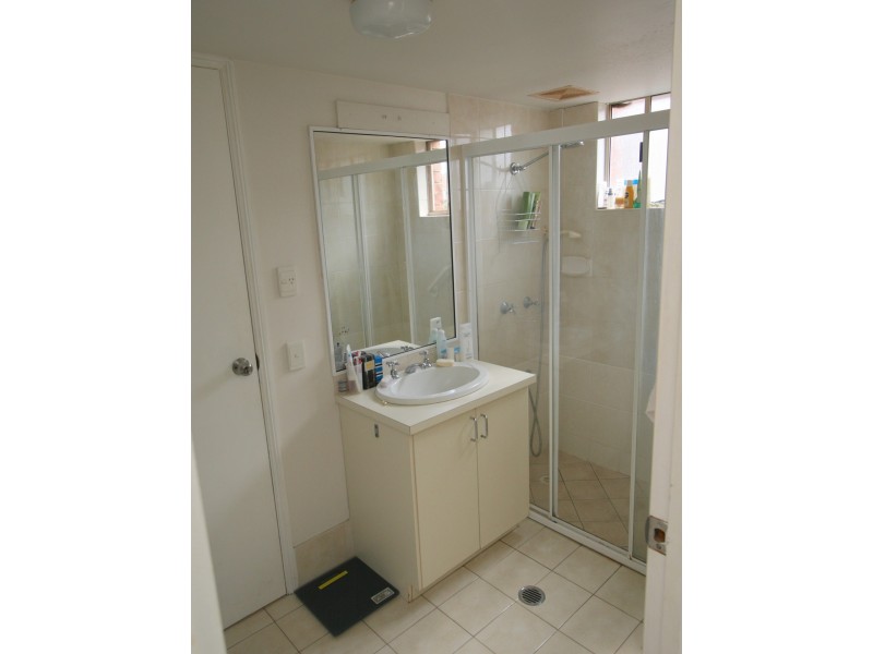 3/74 Stapylton Street, Coolangatta QLD 4225