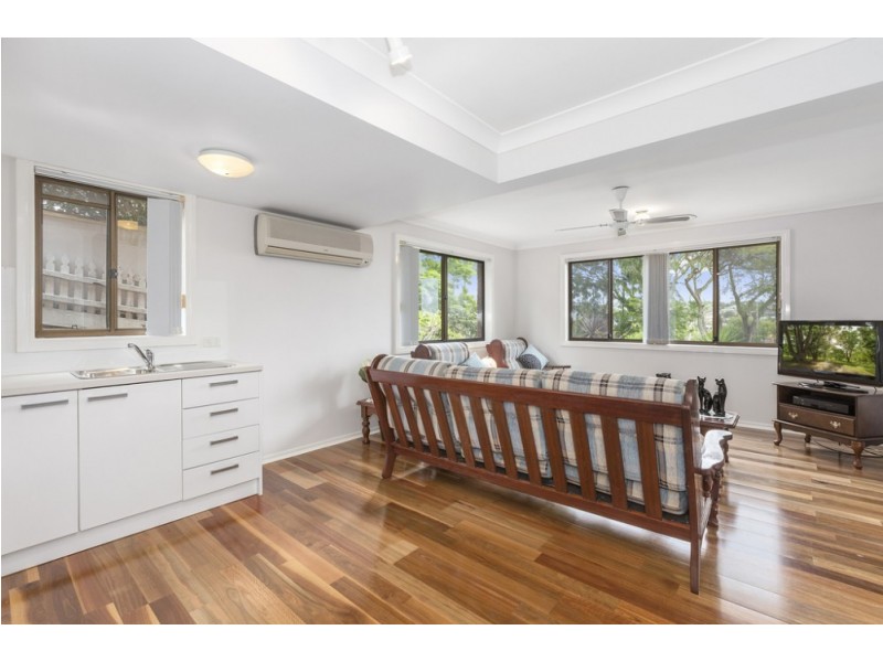 136 Darlington Drive, Banora Point NSW 2486