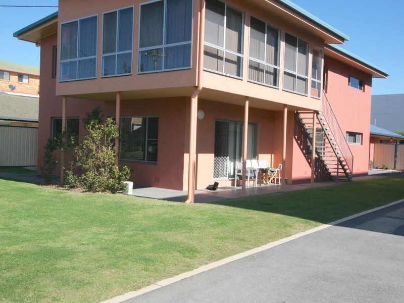 1/5 Endeavour Parade, Tweed Heads NSW 2485