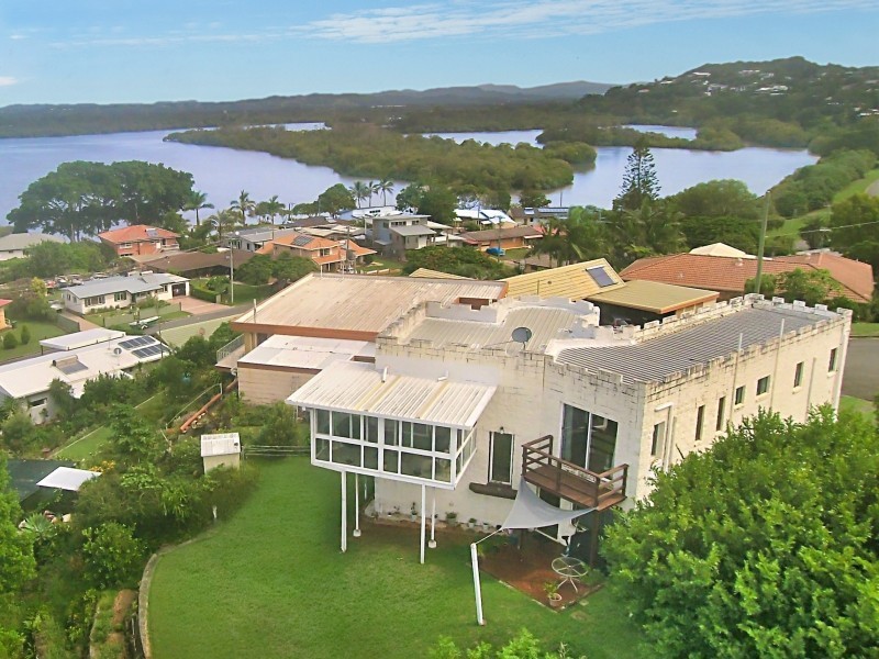 12 Summit Drive, Banora Point NSW 2486