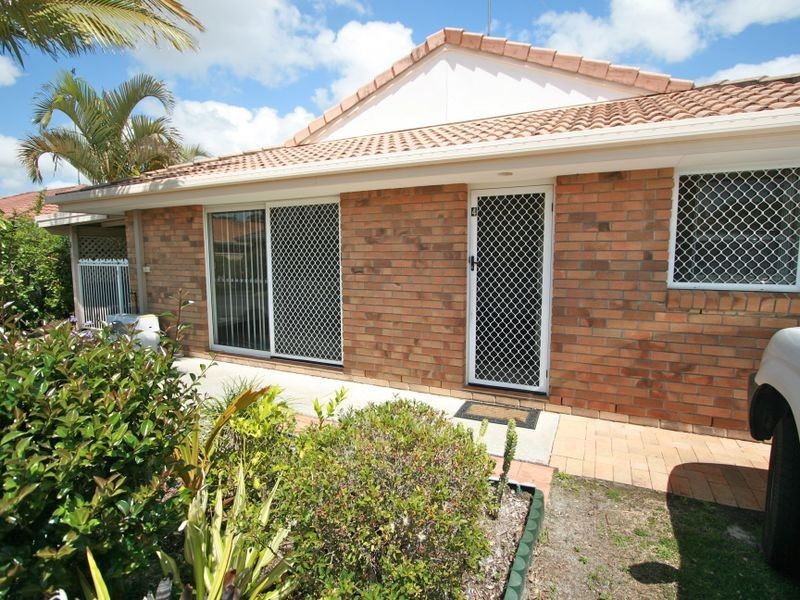 4/102 Dry Dock Rd, Tweed Heads South NSW 2486