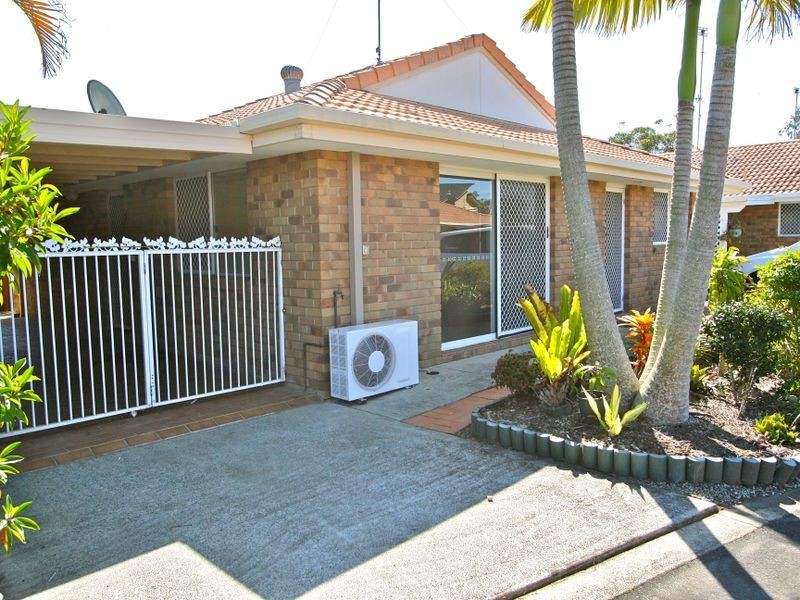 4/102 Dry Dock Rd, Tweed Heads South NSW 2486