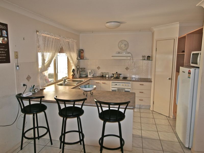 21 Cabana Court, Banora Point NSW 2486