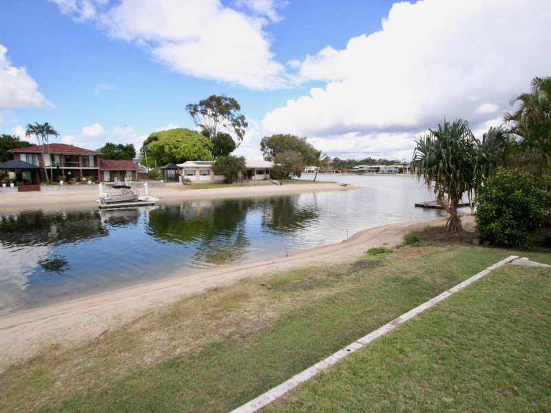 14 Swordfish Court, Palm Beach QLD 4221