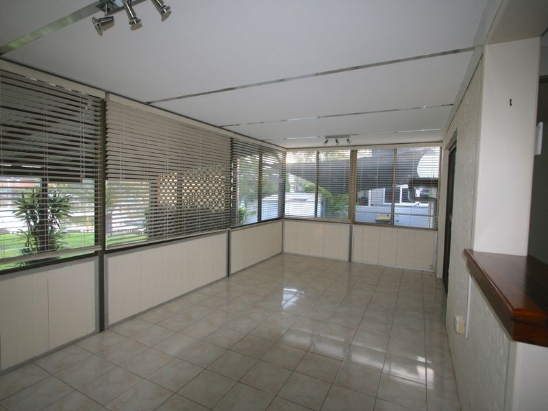 22 Lakes Drive, Tweed Heads West NSW 2485