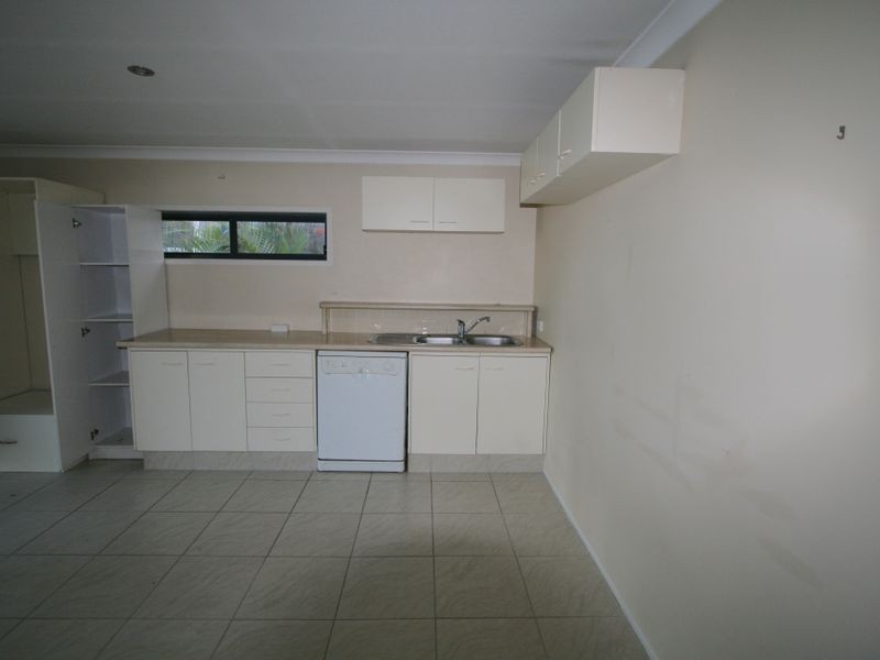 22 Lakes Drive, Tweed Heads West NSW 2485
