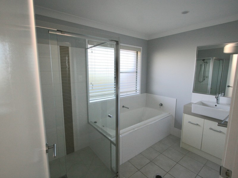 8 Campfire Court, Terranora NSW 2486