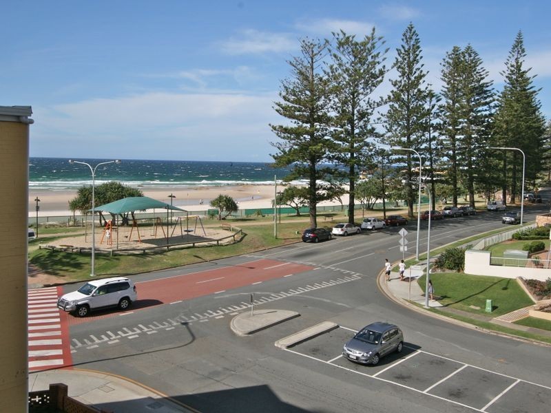 6/5 Ward Street, Coolangatta QLD 4225