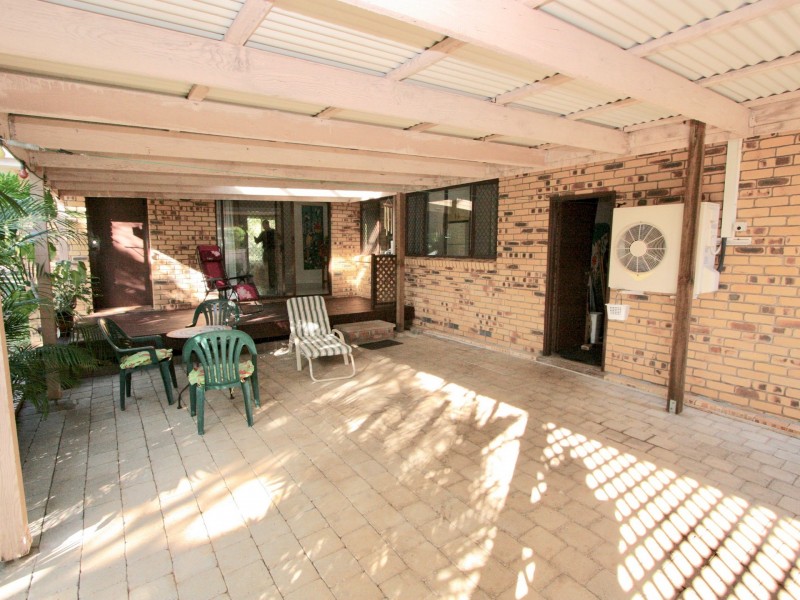 22 Amaroo Drive, Banora Point NSW 2486