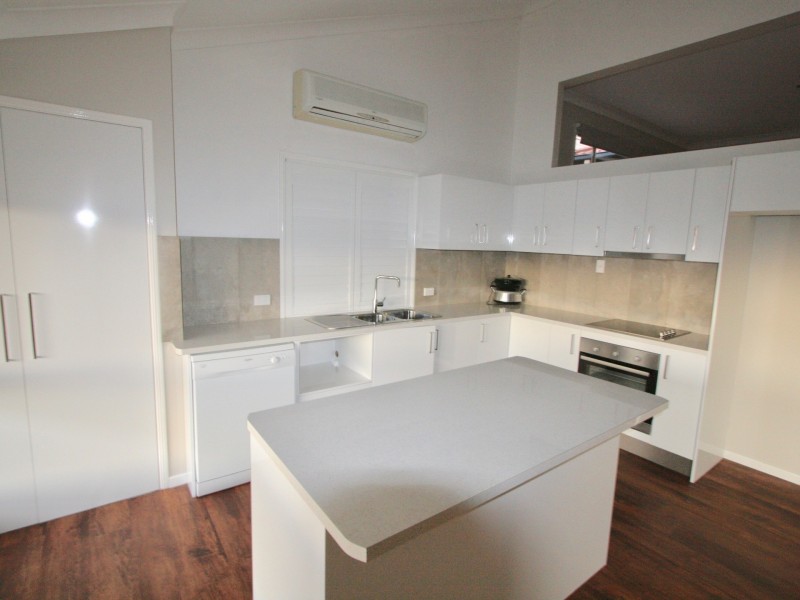 25 Curtawilla Street, Banora Point NSW 2486