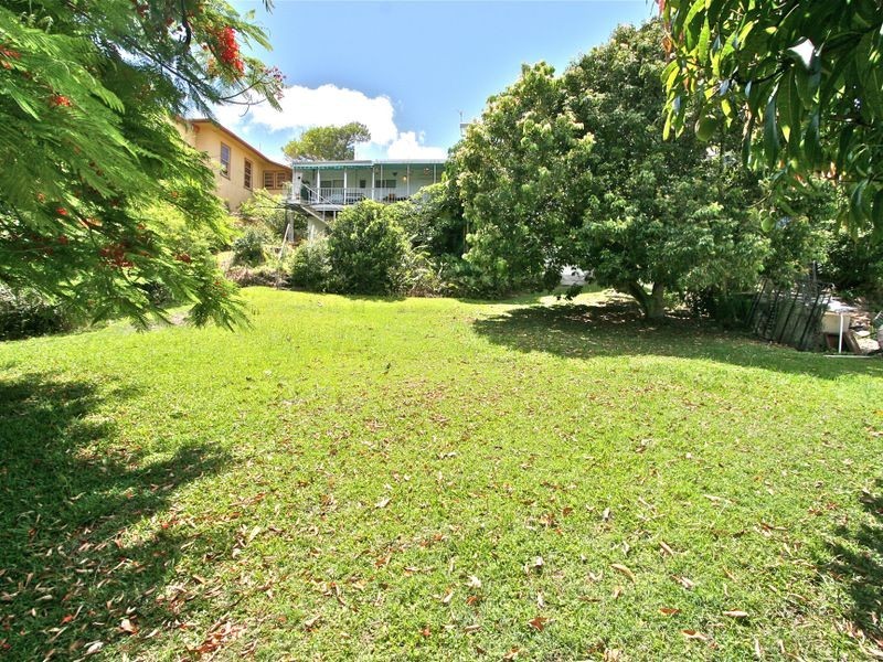 33 Rutledge Street, Coolangatta QLD 4225