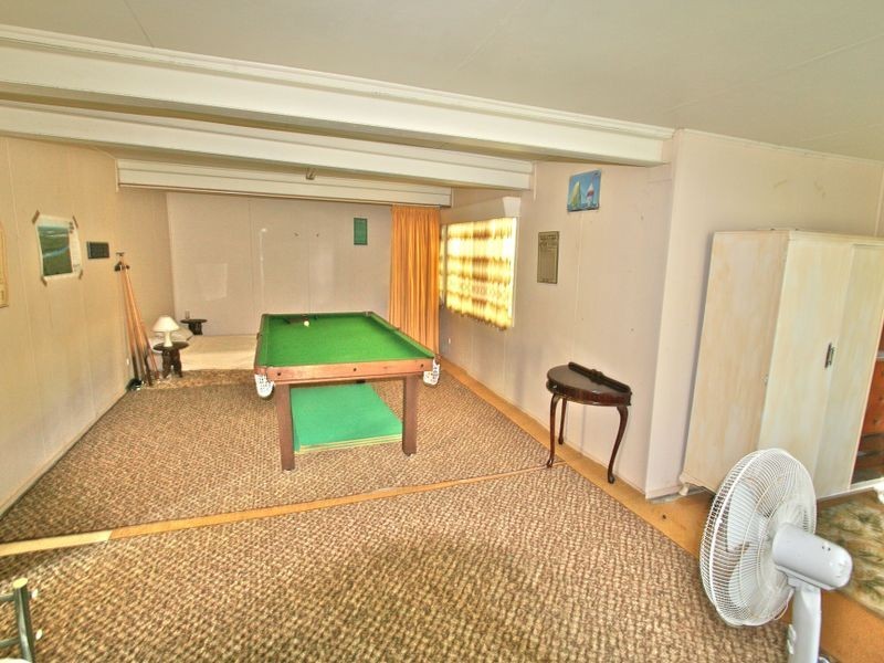 33 Rutledge Street, Coolangatta QLD 4225