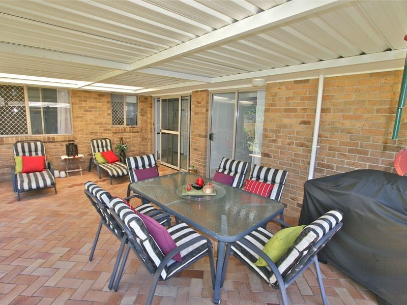 2/200 Darlington Dr, Banora Point NSW 2486